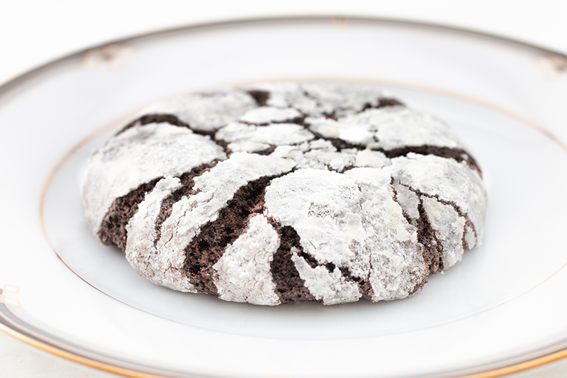 chocolate-crinkle-cookies-toronto